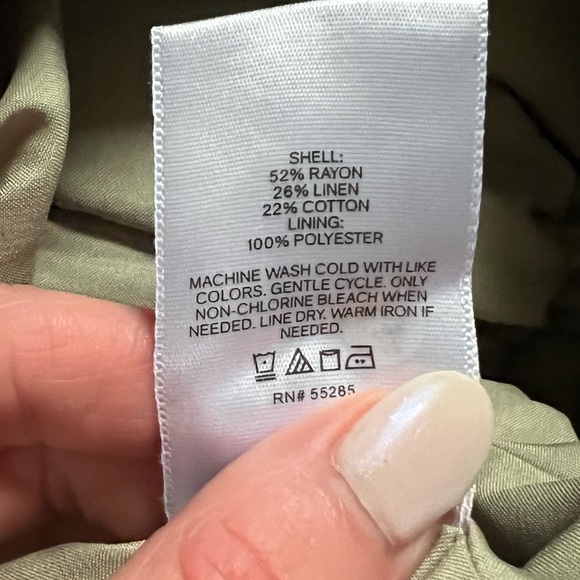 EXPRESS SAGE GREEN LINEN BLEND BUTTON UP TIE WAIST ROMPER SIZE XS - Picture 12 of 12